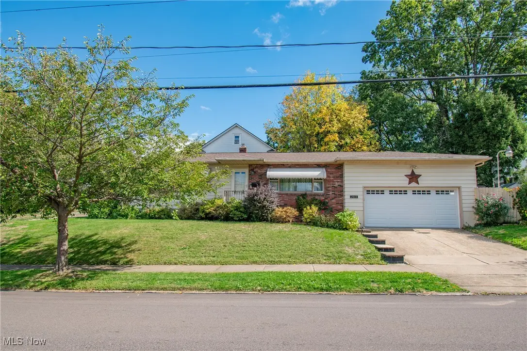 2045 9th Sw Street, Akron, OH 44314 - Image #1