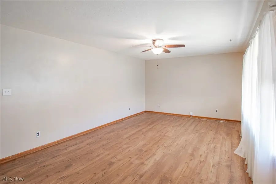 2045 9th Sw Street, Akron, OH 44314 - Image #3