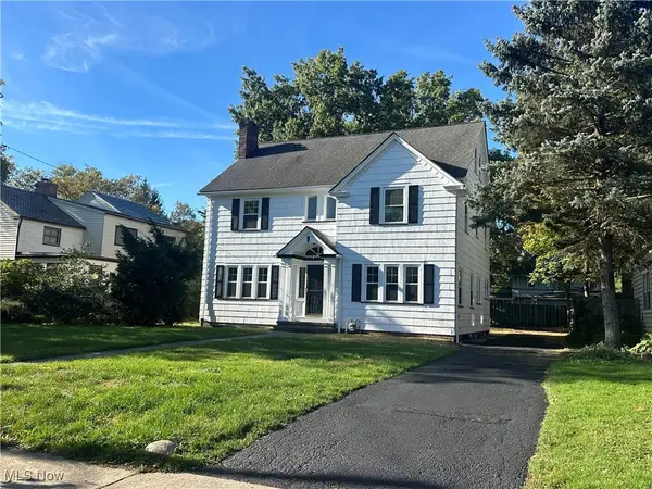 3190 Warrington Road, Shaker Heights, OH 44120