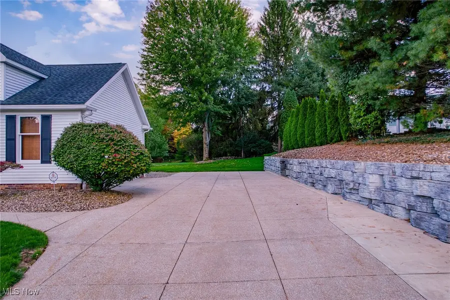 71 Steeplechase Lane, Munroe Falls, OH 44262 - Image #3