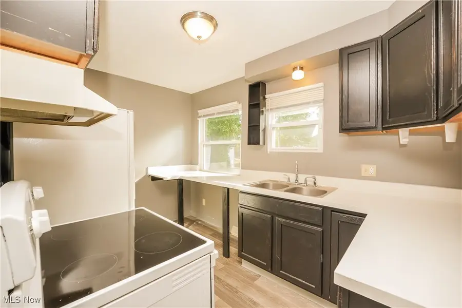 1349 Crestview Avenue, Akron, OH 44320 - Image #3