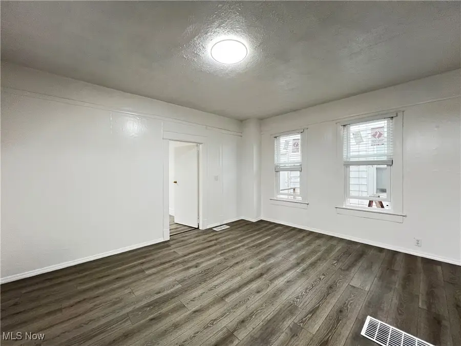 223 Pine Street, Coshocton, OH 43812 - Image #3