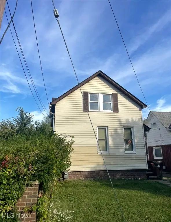 3219 W 33rd Street, Cleveland, OH 44109 - Image #2