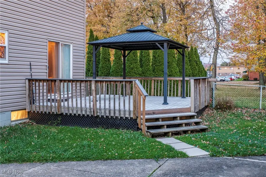 34152 Oak Knoll Street, Eastlake, OH 44095 - Image #3