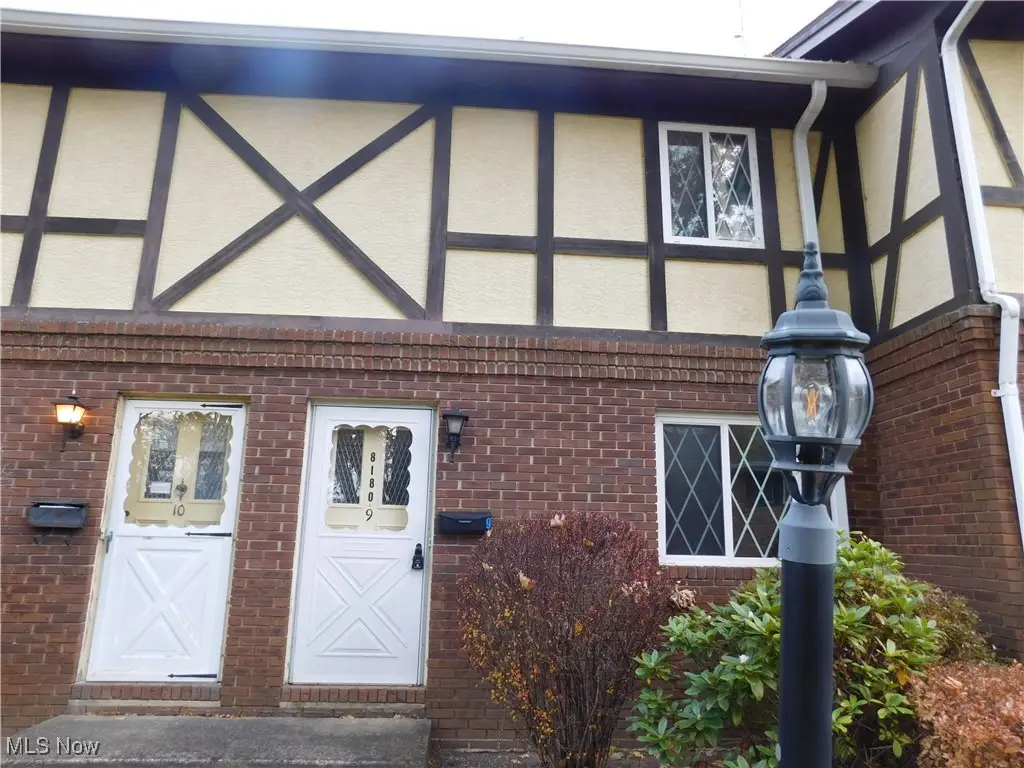 8180 Deepwood Boulevard #9, Mentor, OH 44060 - Image #1
