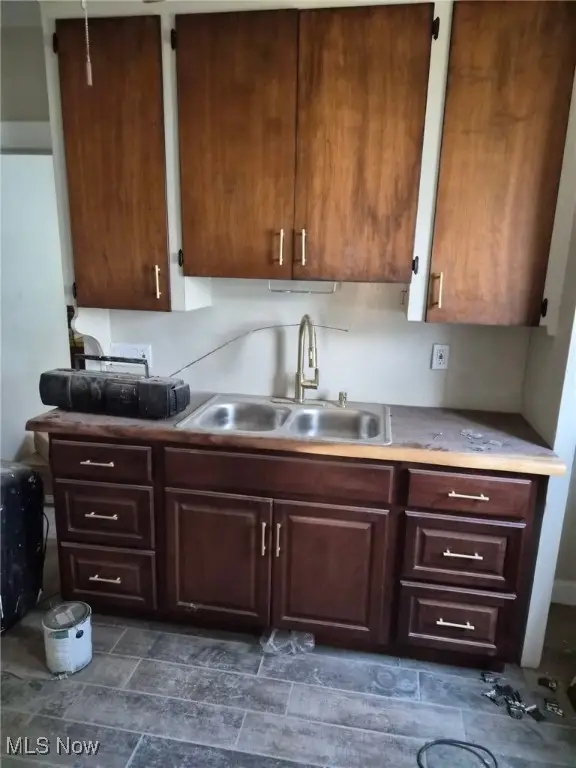 1767 Algonac Road #2, Cleveland, OH 44120 - Image #3