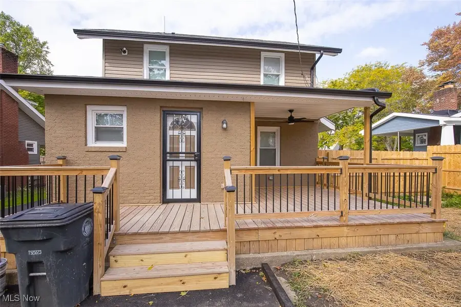 693 Roslyn Avenue, Akron, OH 44320 - Image #3