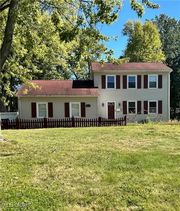 4779 Logan Arms Drive, Youngstown, OH 44505