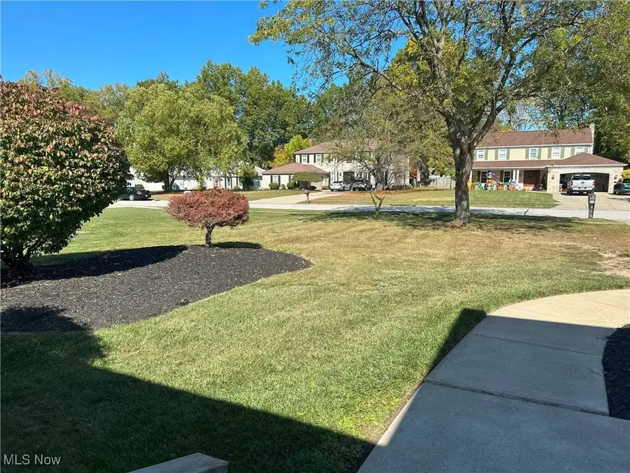 25615 Hidden Acres Drive, Westlake, OH 44145 - Image #2