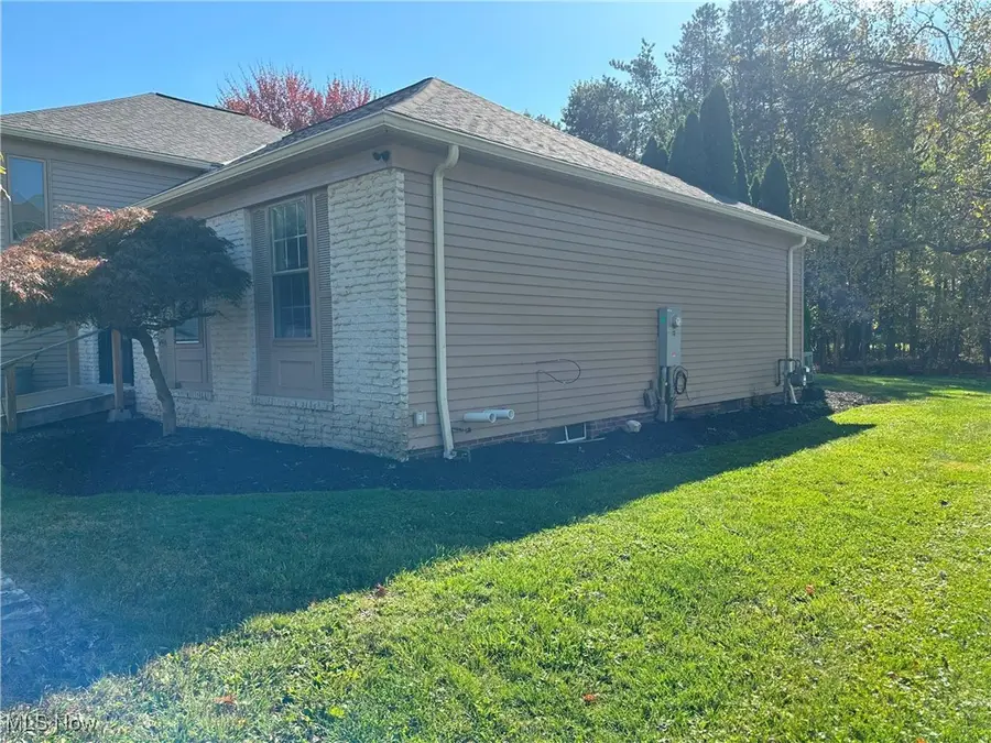 25615 Hidden Acres Drive, Westlake, OH 44145 - Image #3