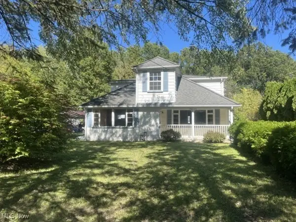 8629 Huntley Se Drive, Warren, OH 44484