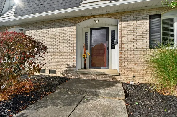 824 S Chillicothe Road #11, Aurora, OH 44202