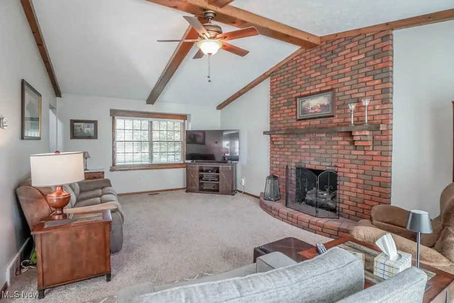 6402 Blossomwood Ne Circle, Canton, OH 44721 - Image #3
