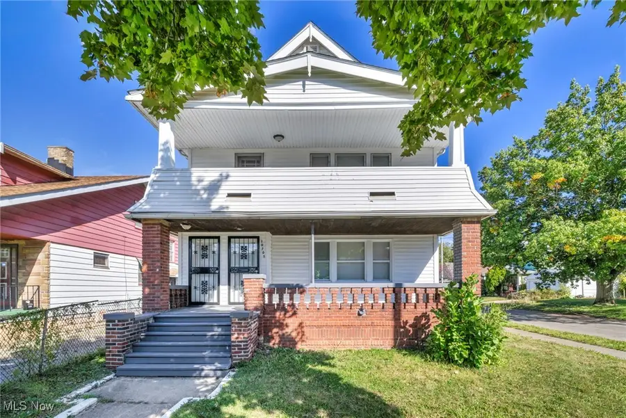 10705 Sandusky Avenue, Cleveland, OH 44105 - Image #2