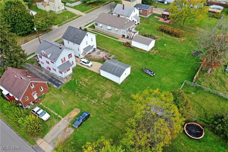 459 Tenney Avenue, Campbell, OH 44405 - Image #2