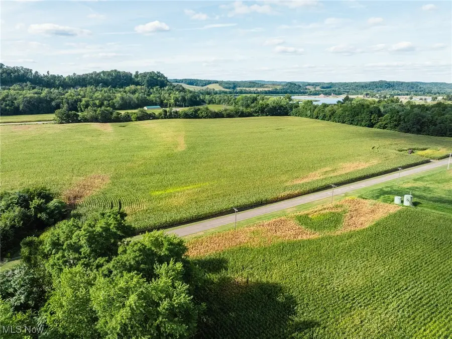 Lock 17 Se Road, Gnadenhutten, OH 44629 - Image #2