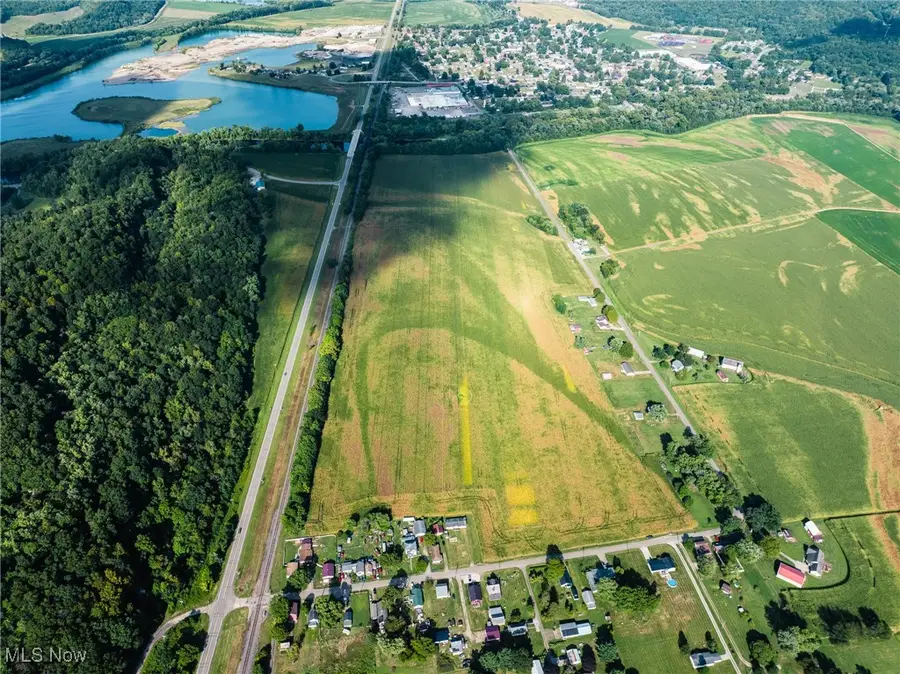 Lock 17 Se Road, Gnadenhutten, OH 44629 - Image #2