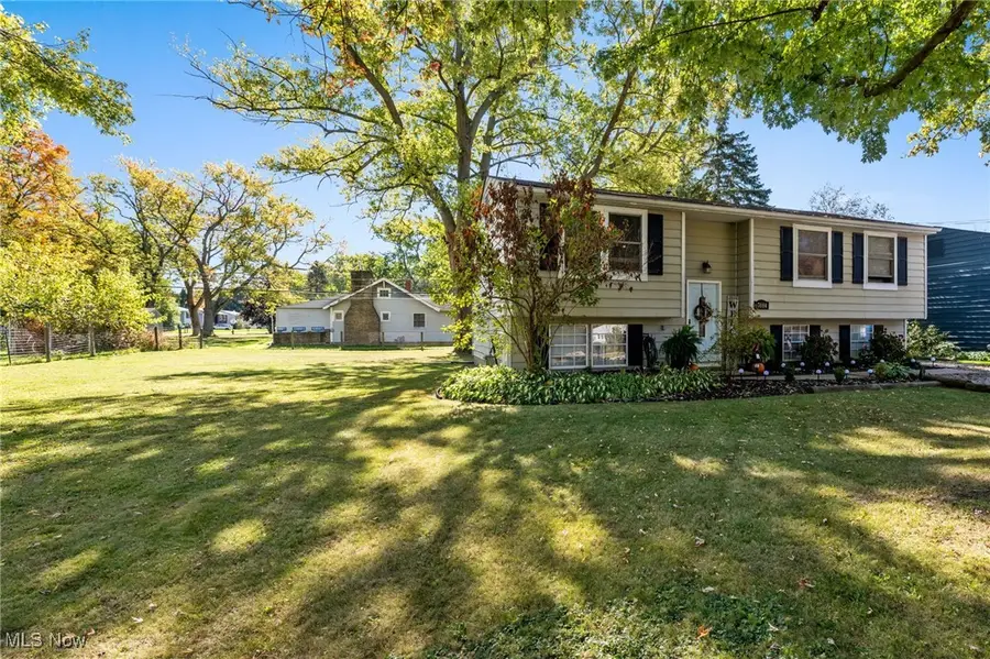 7084 Lake E Road, Madison, OH 44057 - Image #2