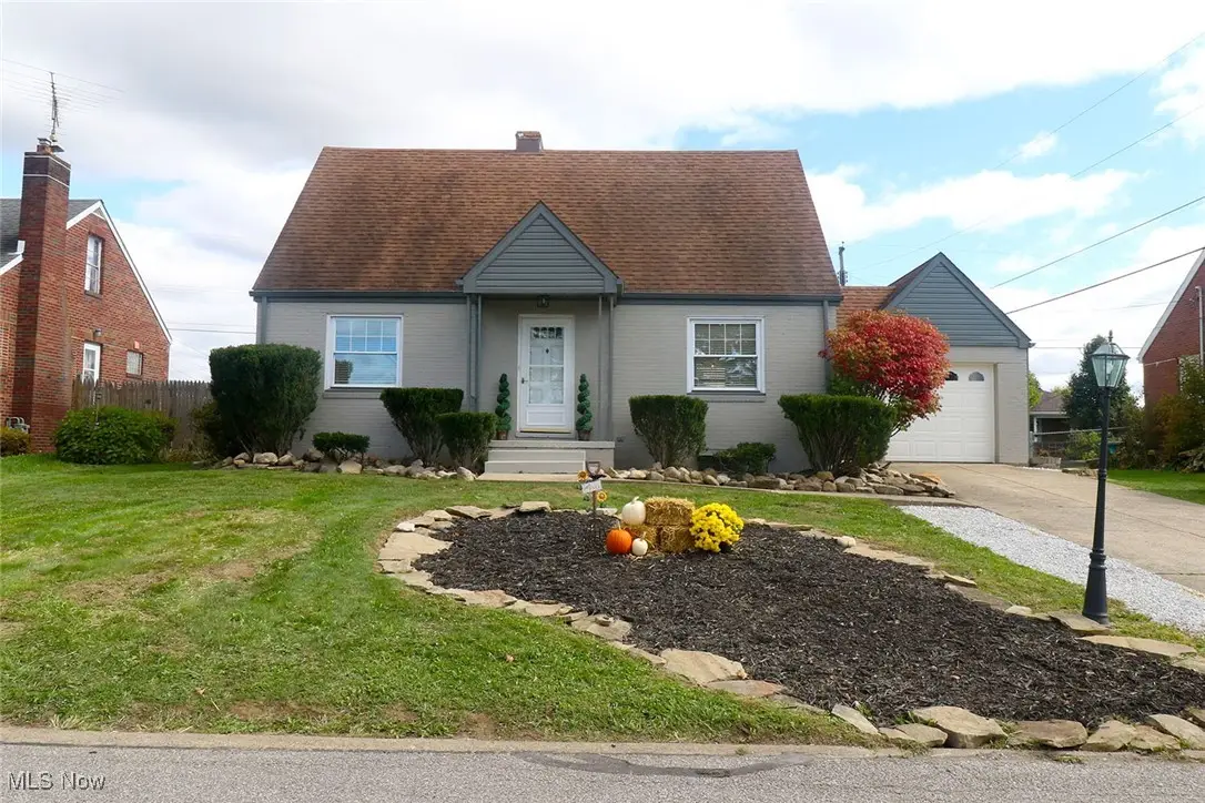 378 Westwood Drive, Steubenville, OH 43952 - Image #1