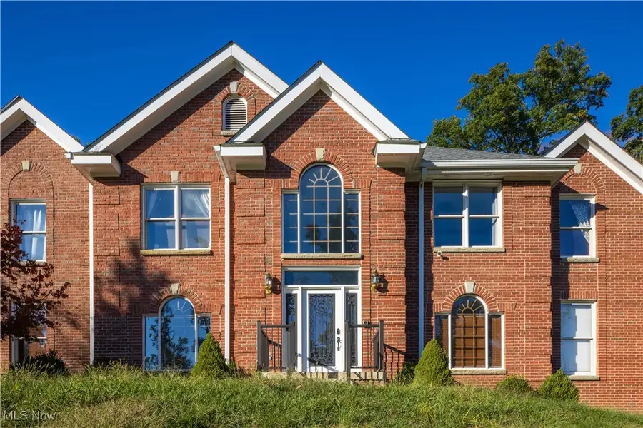 320 Summerhill Drive, Chillicothe, OH 45601 - Image #2