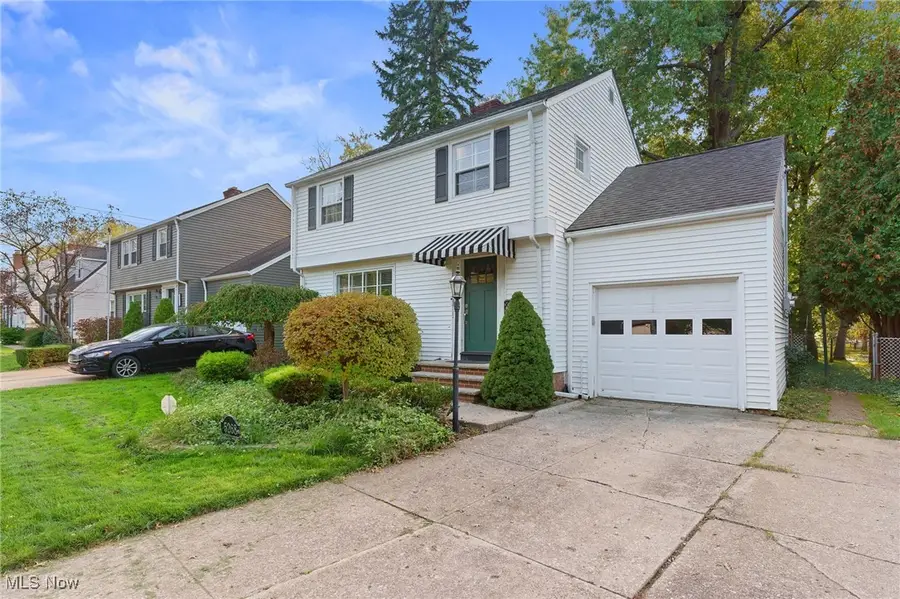 5268 Edenhurst Road, Lyndhurst, OH 44124 - Image #2