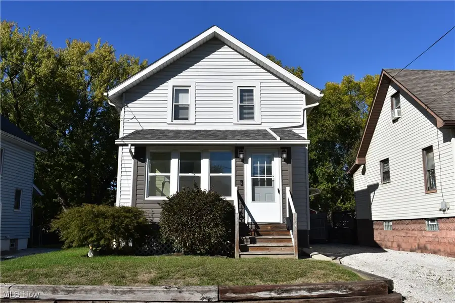 1241 Mcintosh Avenue, Akron, OH 44314 - Image #2