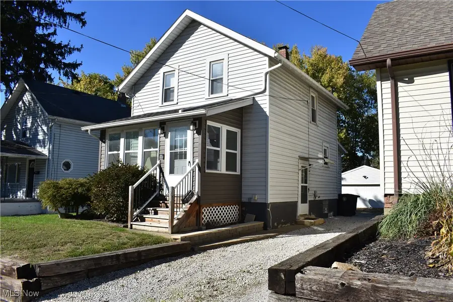 1241 Mcintosh Avenue, Akron, OH 44314 - Image #3