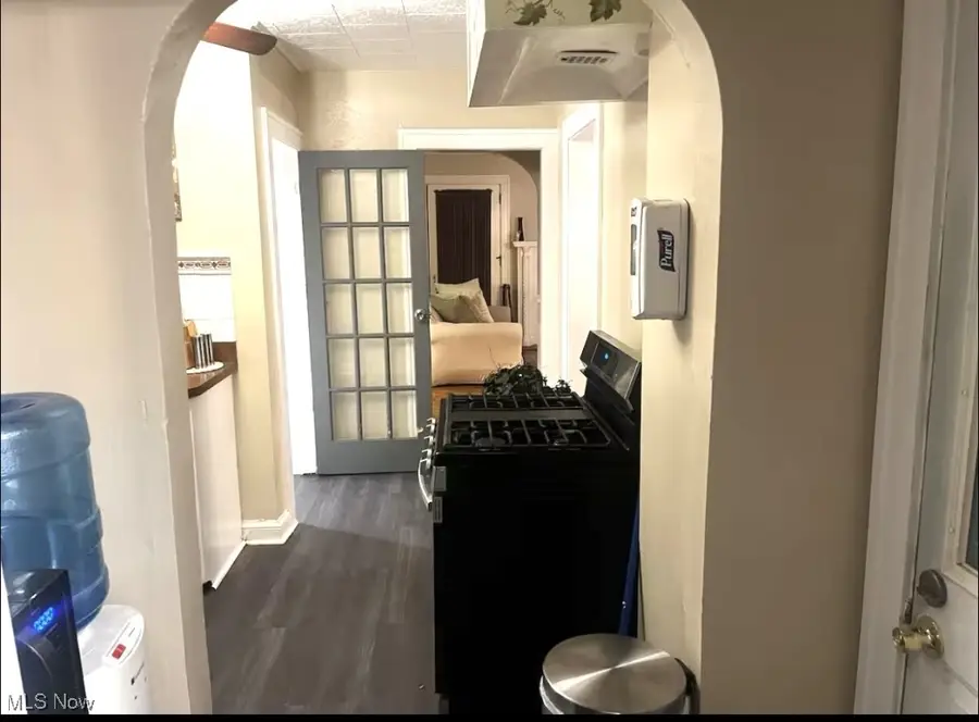 1156 Quilliams Road, Cleveland, OH 44121 - Image #2