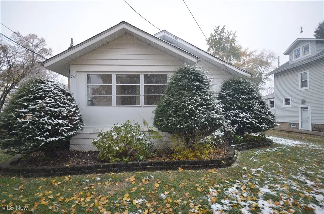 712 Frase Avenue, Akron, OH 44305 - #1