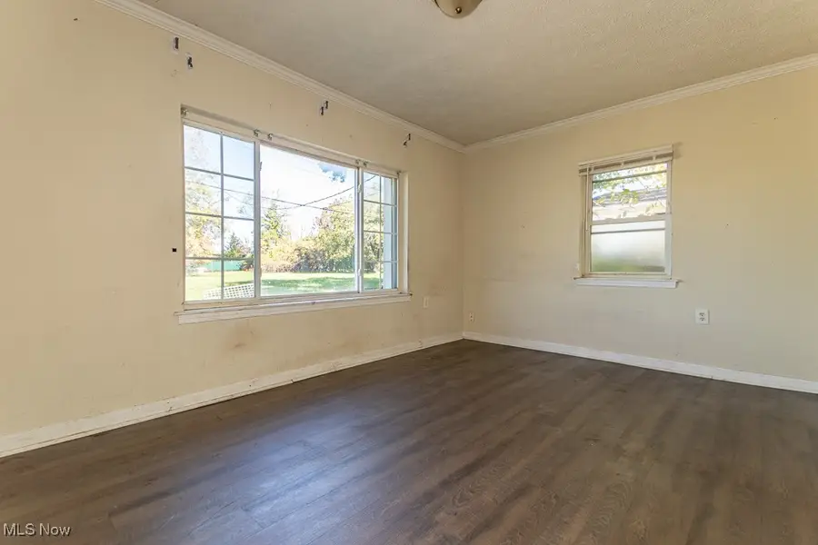 15114 Sunview Avenue, Cleveland, OH 44128 - Image #2