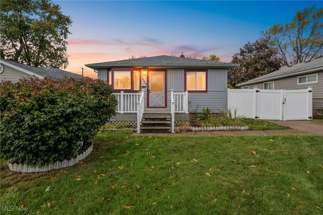 5250 W 151 Street, Brook Park, OH 44142 - #1