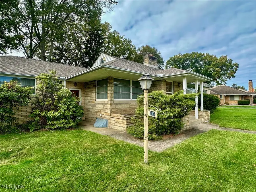 703 Melwood Ne Drive, Warren, OH 44483 - Image #2