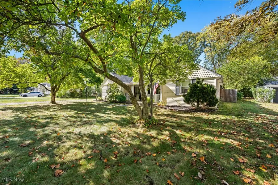 8224 Dartmoor Road, Mentor, OH 44060 - Image #2