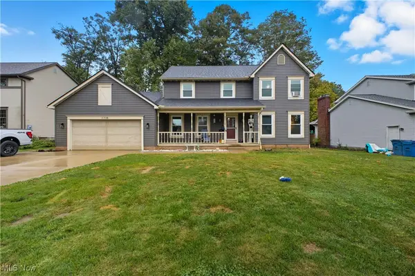 1738 Island Drive, Poland, OH 44514