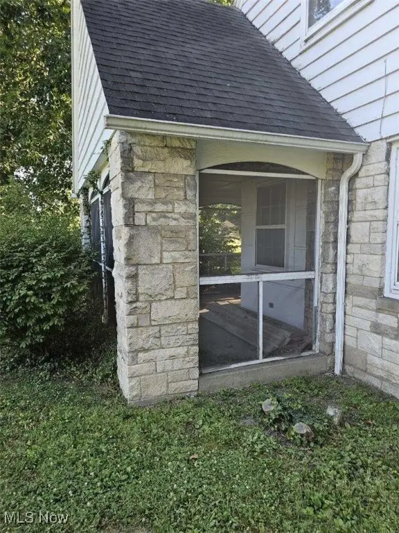 2564 Niles Cortland Se Road, Warren, OH 44484 - Image #3