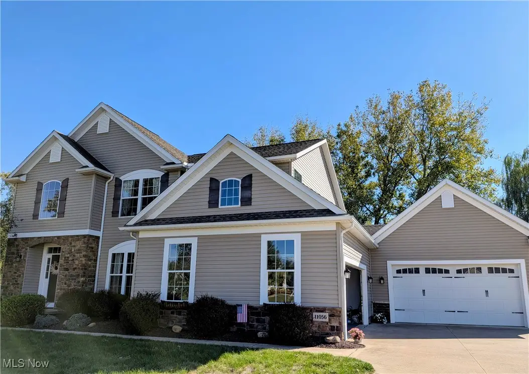 11056 Peach Glen Nw Avenue, Uniontown, OH 44685 - Image #1