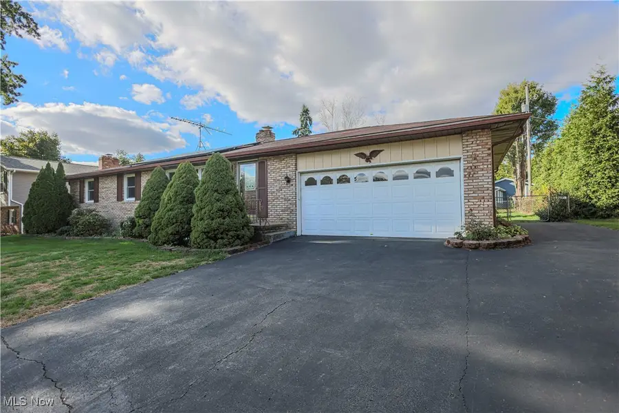 1561 Noel Street, Louisville, OH 44641 - Image #2