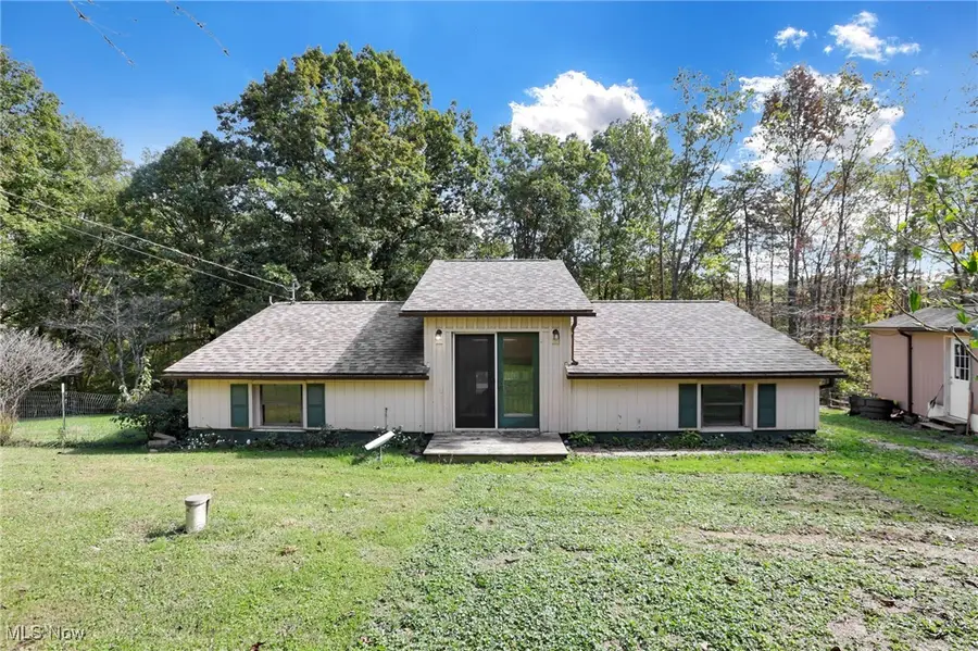 852 Wallace Road, Little Hocking, OH 45742 - Image #2