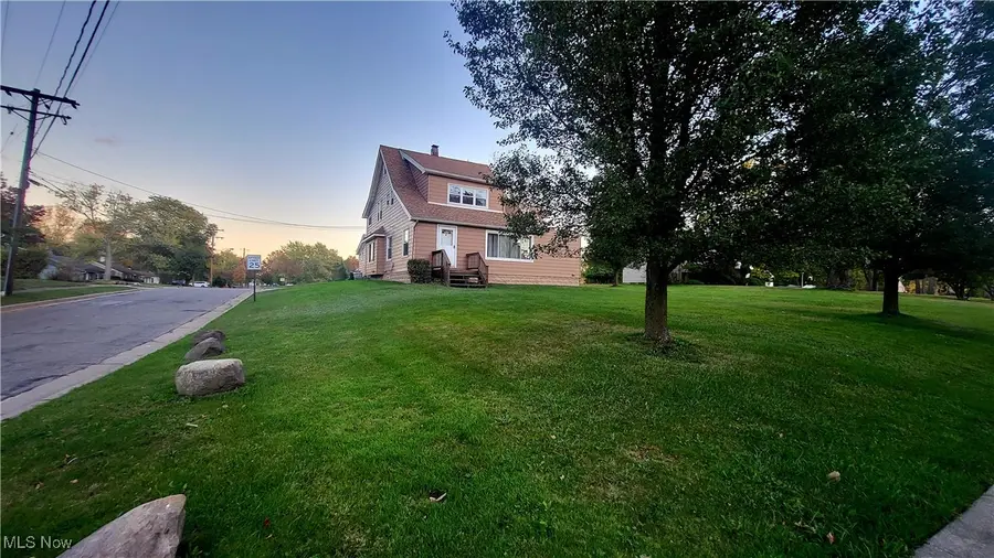 5385 Bartlett Road, Bedford, OH 44146 - Image #2