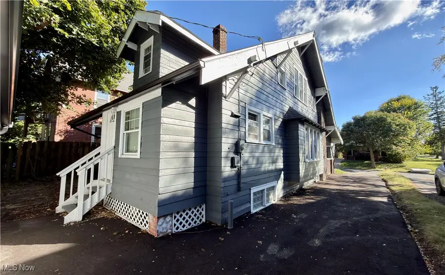 3383 Beechwood Avenue, Cleveland Heights, OH 44118 - Image #2