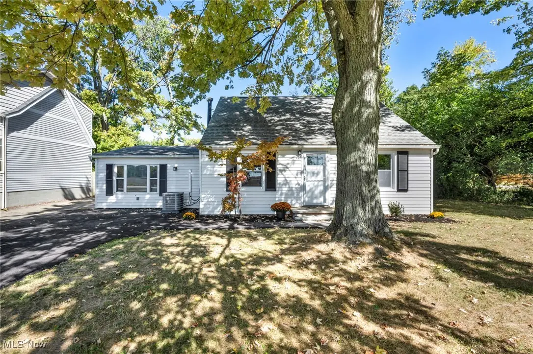 7325 Adkins Road, Mentor, OH 44060 - Image #1