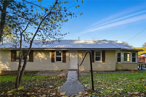 200 South Street, Lubeck, WV 26101