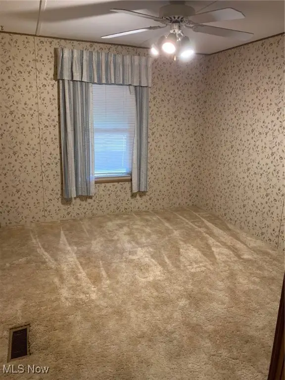 27 Sycamore Drive, Olmsted Township, OH 44138 - Image #2