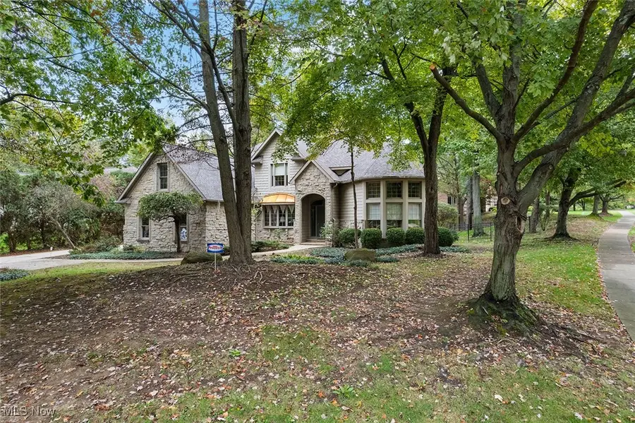 5412 Downingsgate Nw Circle, Canton, OH 44718 - Image #2