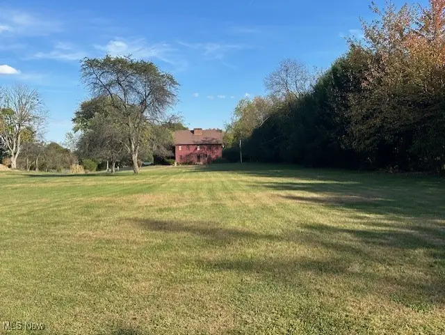 1975 Warner Road, Hubbard, OH 44425 - Image #2