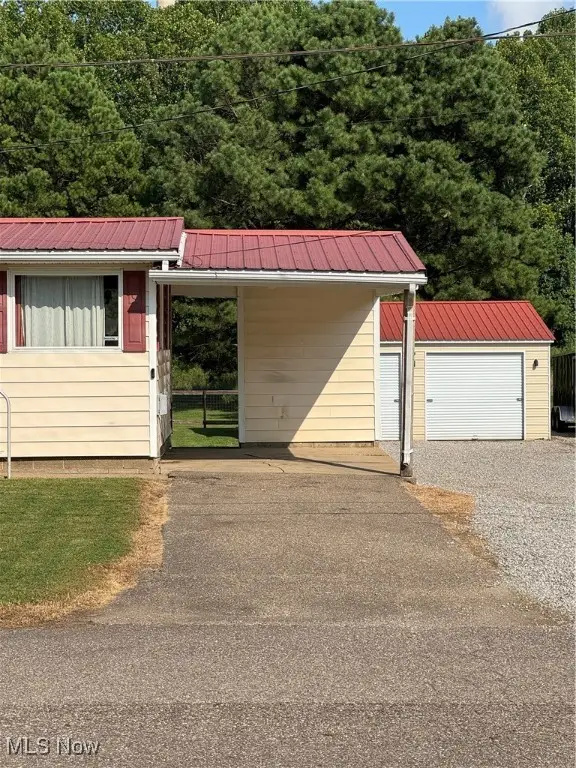 207 Walnut Street, New Haven, WV 25265 - Image #3