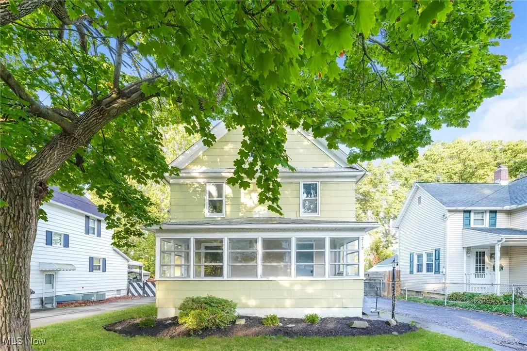 2110 12th Sw Street, Akron, OH 44314 - Image #1