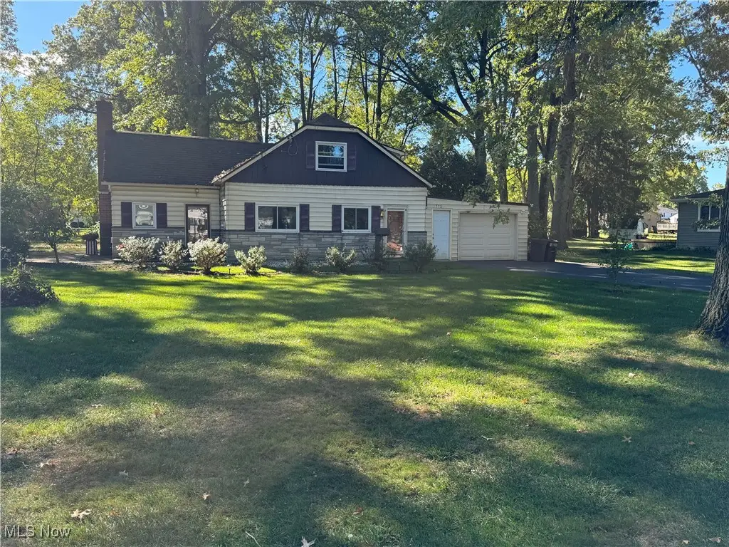 715 Crestview Drive, Boardman, OH 44512 - Image #1