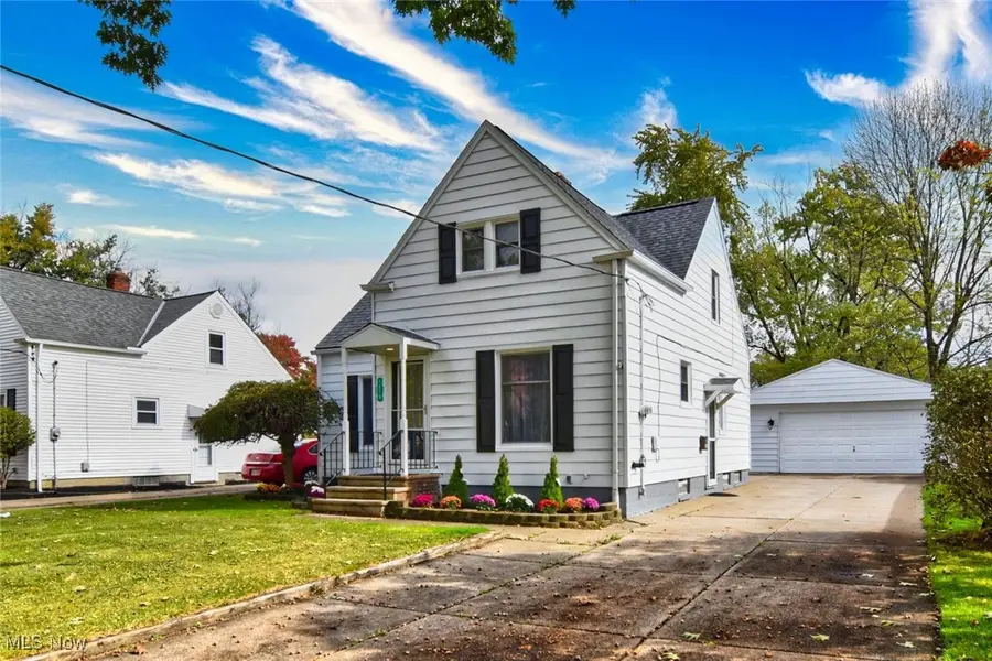 1575 Lander Road, Mayfield Heights, OH 44124 - Image #2