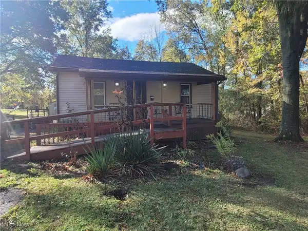 2884 Barder Se Avenue, Warren, OH 44484